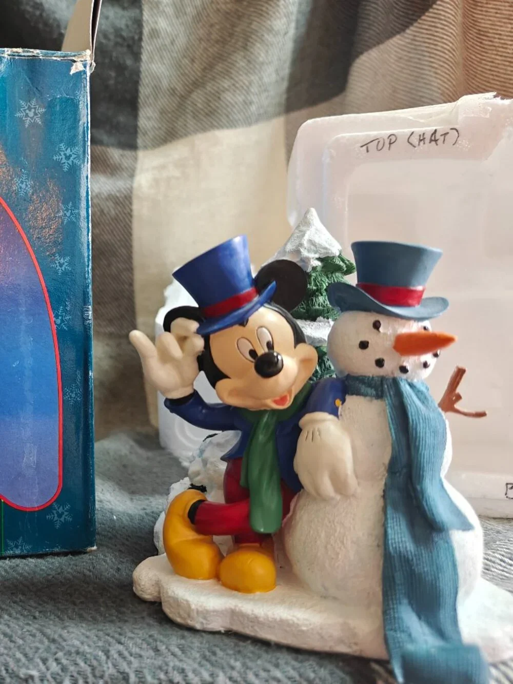 Vintage 1996 Disney Santa's Best Mickey Mouse & Snowman Stocking Hanger Holder